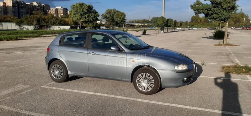 Alfa Romeo 147 