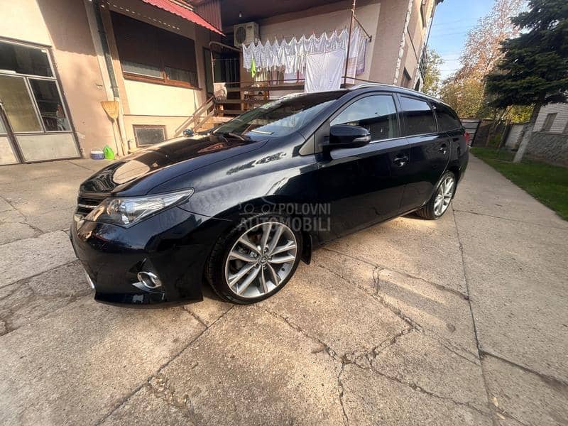 Toyota Auris D4D