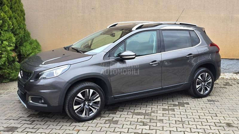 Peugeot 2008 ALLURE AUTO