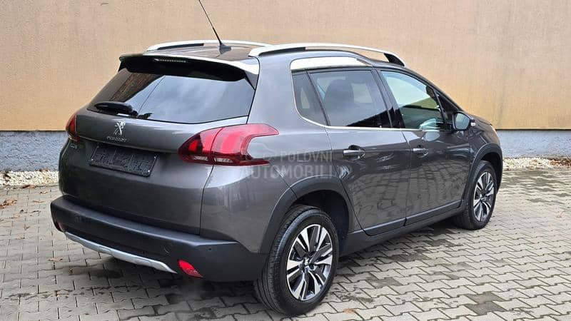 Peugeot 2008 ALLURE AUTO