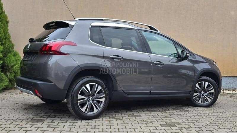 Peugeot 2008 ALLURE AUTO