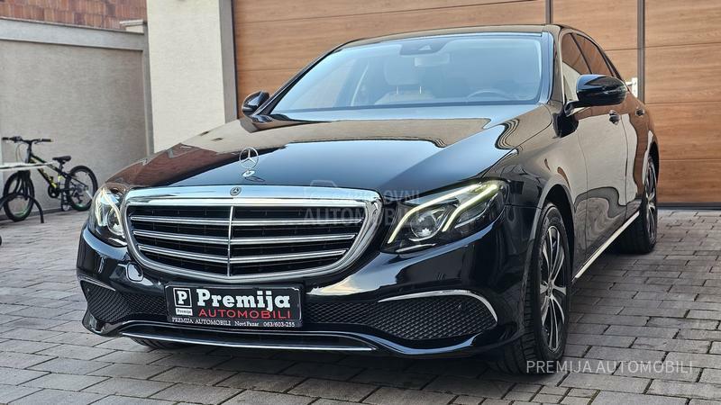 Mercedes Benz E 220 4 MATIK EXLUSSIVE