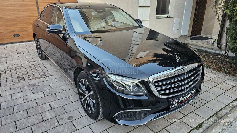 Mercedes Benz E 220 4 MATIK EXLUSSIVE