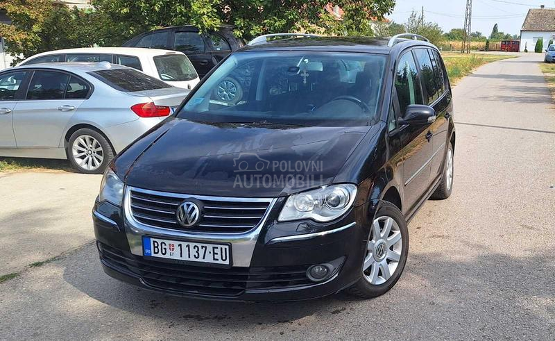 Volkswagen Touran 2.0tdi  restajling