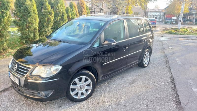 Volkswagen Touran 2.0tdi  restajling