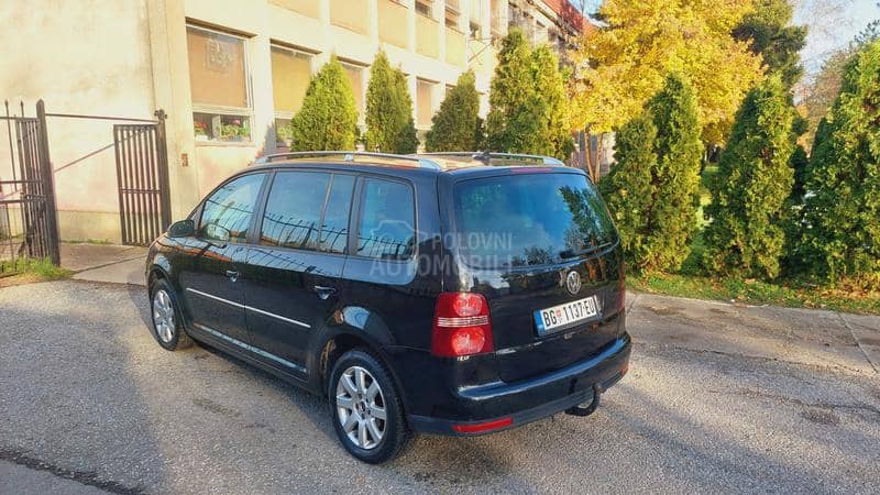 Volkswagen Touran 2.0tdi  restajling