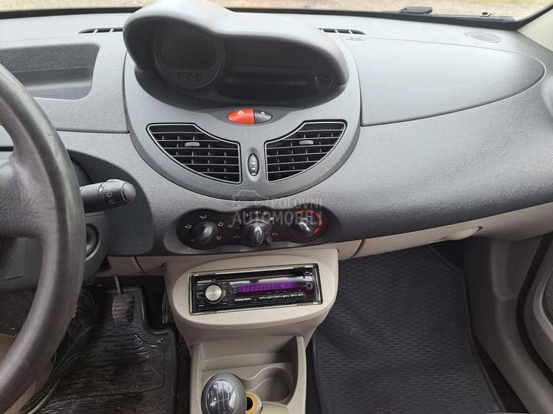 Renault Twingo 1.2