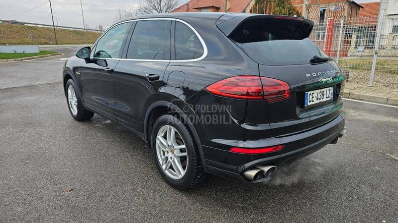 Porsche Cayenne 3.0 S E- hybrid