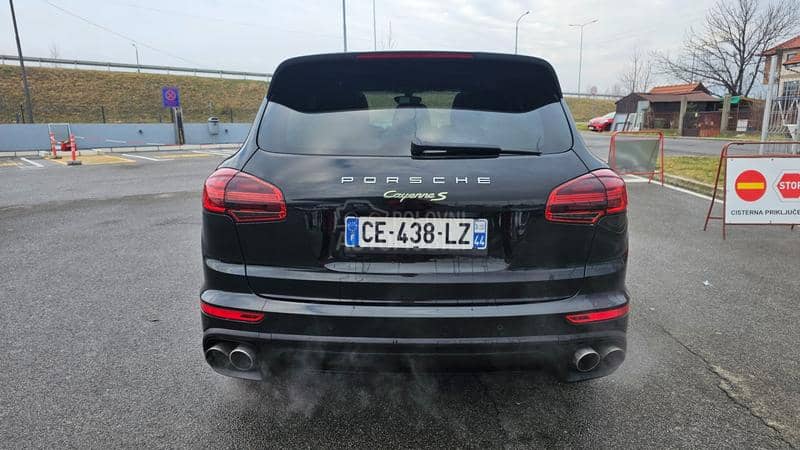 Porsche Cayenne 3.0 S E- hybrid