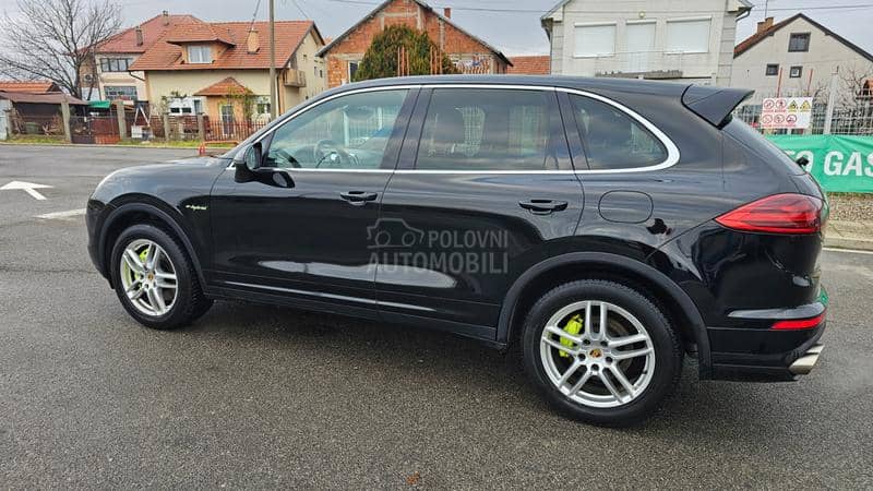 Porsche Cayenne 3.0 S E- hybrid