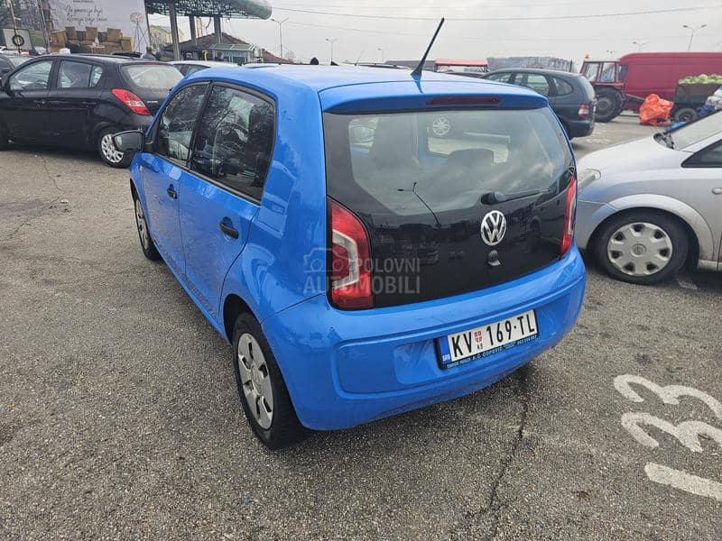 Volkswagen up! 