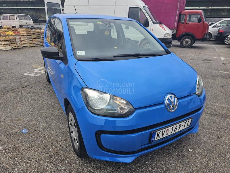 Volkswagen up! 