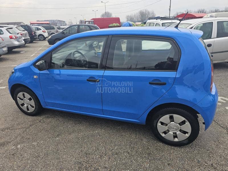 Volkswagen up! 