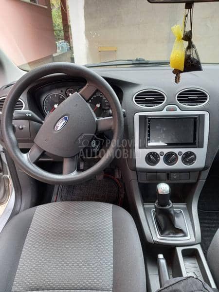 Ford Focus 1.6