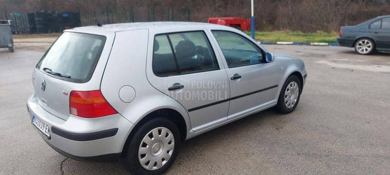 Volkswagen Golf 4 