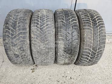 Pirelli 185/60 R15 Zimska