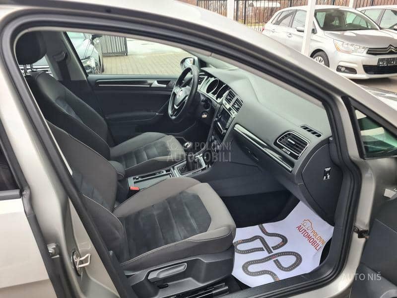 Volkswagen Golf 7 1.4 TGI HIGHLINE