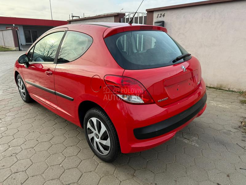 Peugeot 207 1,4b/8.v/restajl/