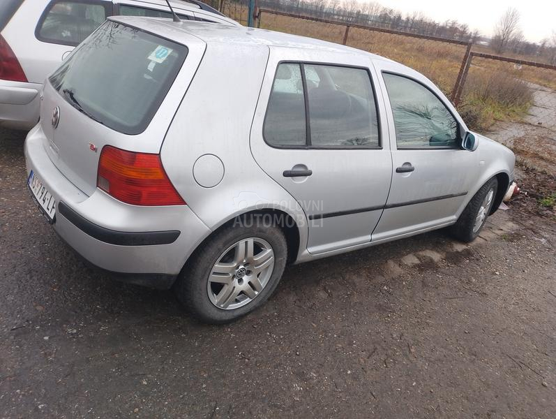 Volkswagen Golf 4 GOLF