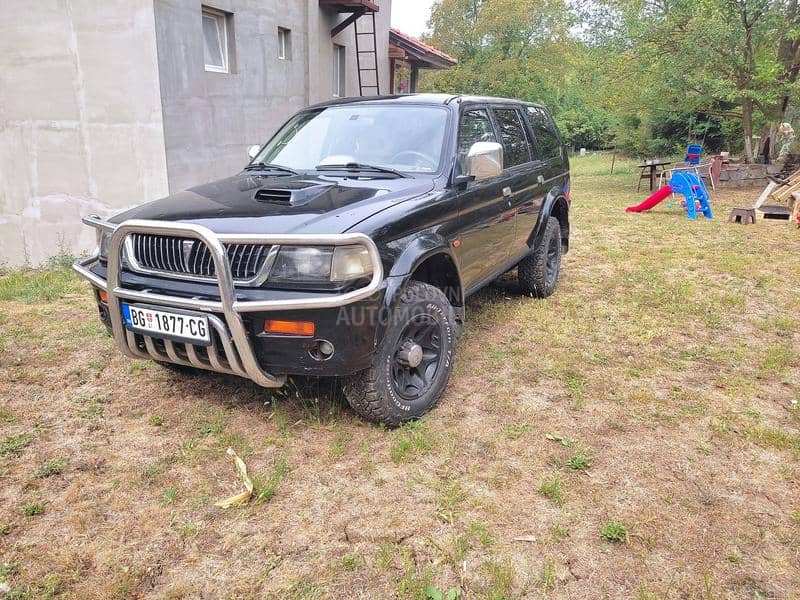 Mitsubishi Pajero Sport 2.5 dobar