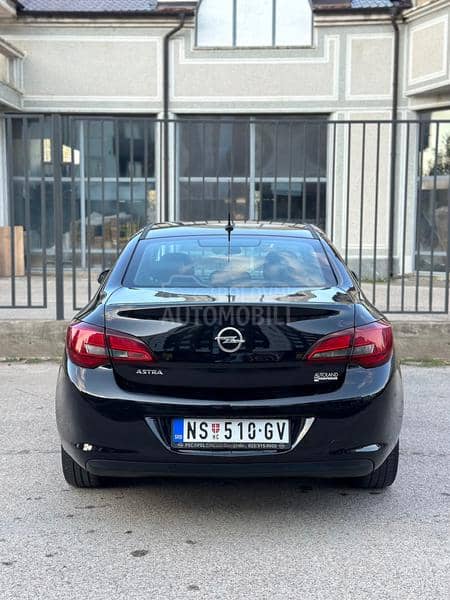 Opel Astra J AT Enjoy reg.