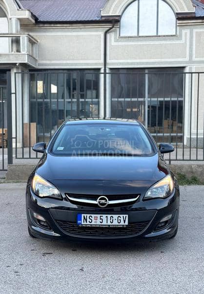 Opel Astra J AT Enjoy reg.