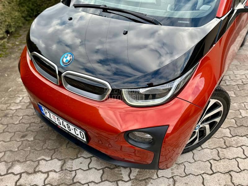 BMW i3 LUXURY NAV LAVA