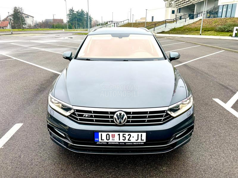 Volkswagen Passat B8 R line VIRTUAL