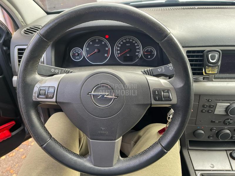 Opel Vectra C 1,9 CDTI