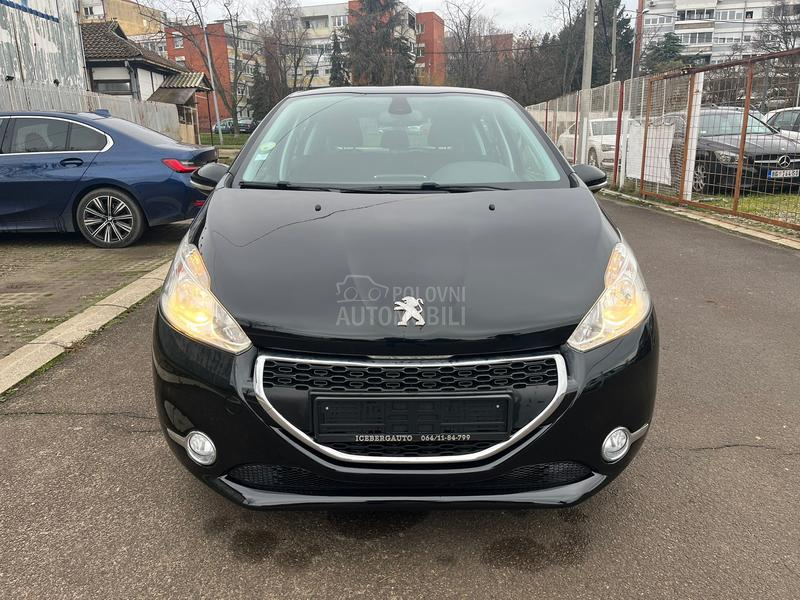 Peugeot 208 1.4 Hdi N a v i