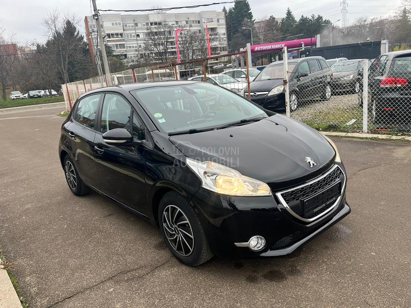 Peugeot 208 1.4 Hdi N a v i