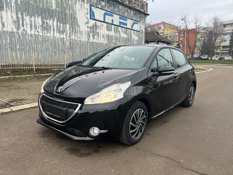 Peugeot 208 1.4 Hdi N a v i