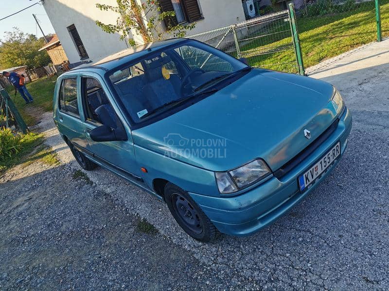 Renault Clio 