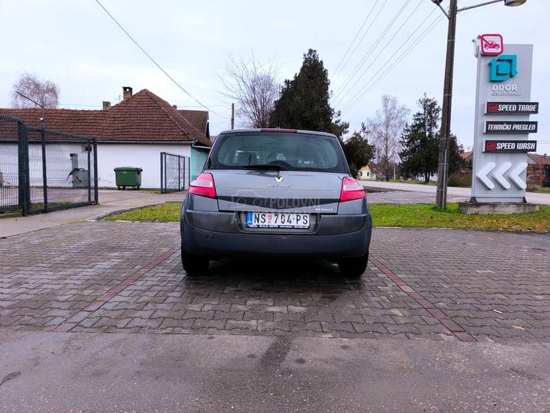 Renault Megane 1.6 16v