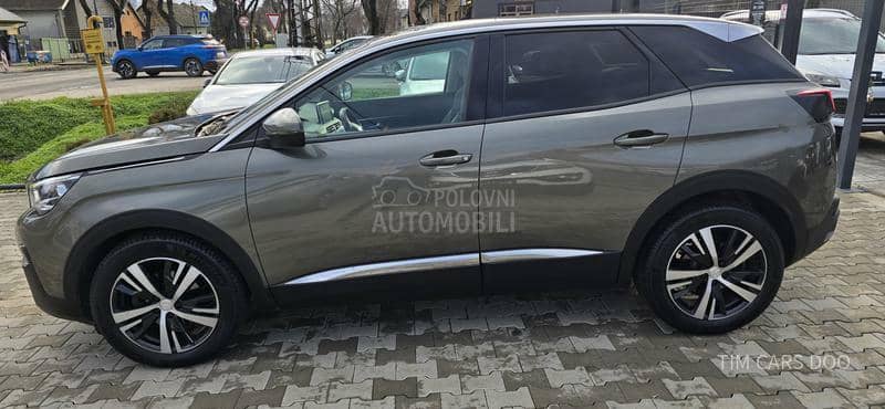 Peugeot 3008 1.5 ALLURE JAKO LEP