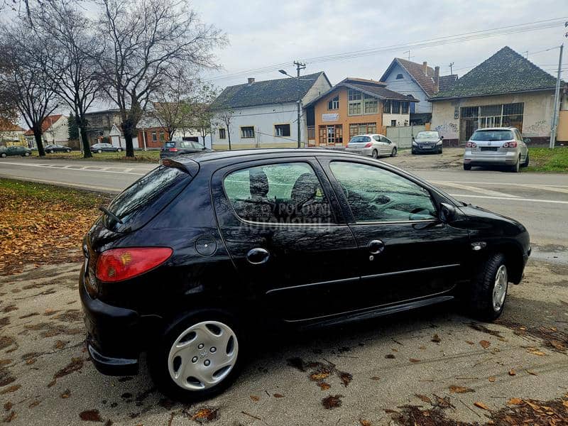 Peugeot 206 1.4 LUTKICAAA