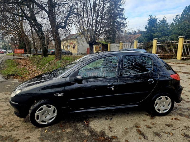 Peugeot 206 1.4 LUTKICAAA