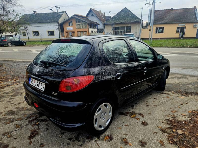 Peugeot 206 1.4 LUTKICAAA