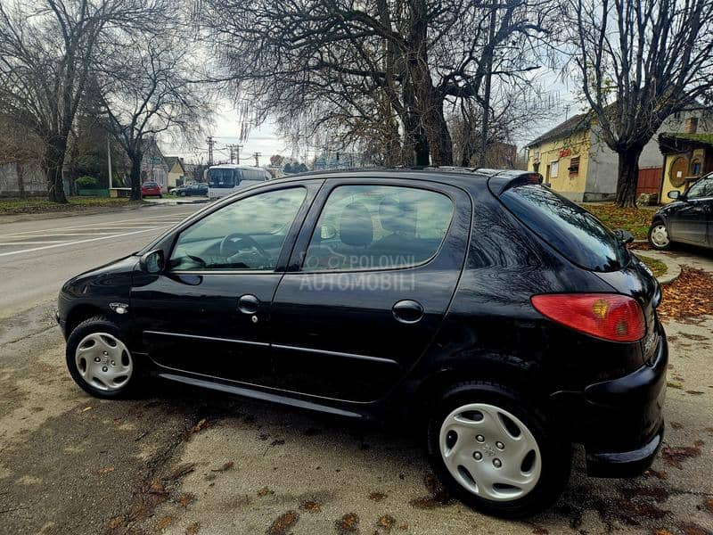 Peugeot 206 1.4 LUTKICAAA