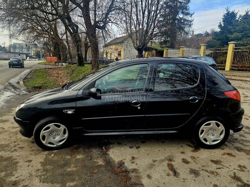 Peugeot 206 1.4 LUTKICAAA