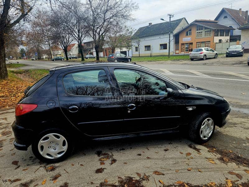 Peugeot 206 1.4 LUTKICAAA