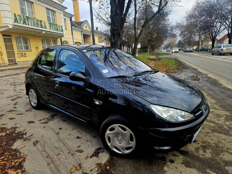 Peugeot 206 1.4 LUTKICAAA