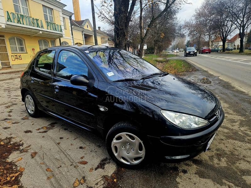 Peugeot 206 1.4 LUTKICAAA