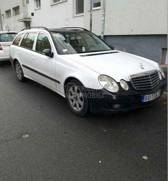 Mercedes Benz E 200 2.2