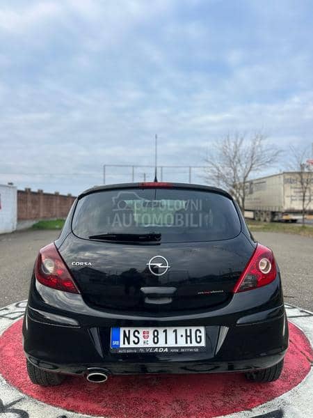 Opel Corsa D 1.4 Svajcarska