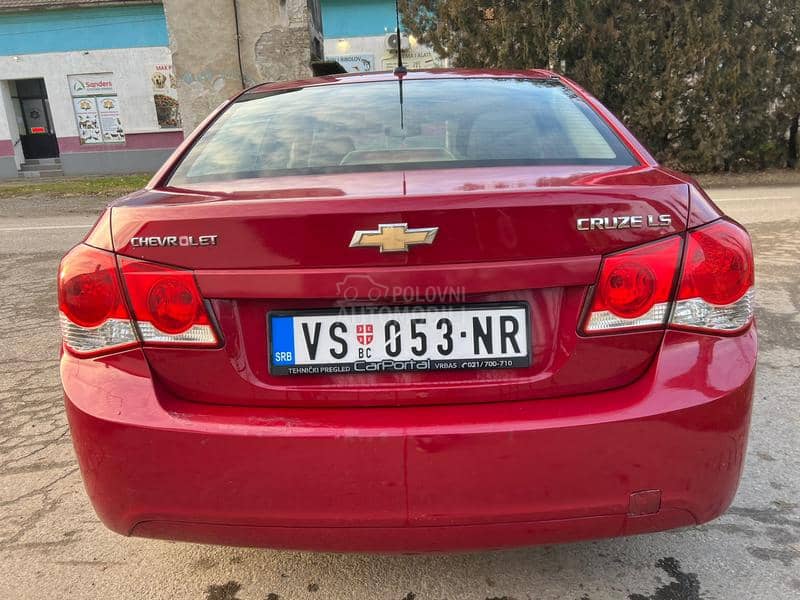 Chevrolet Cruze N0V