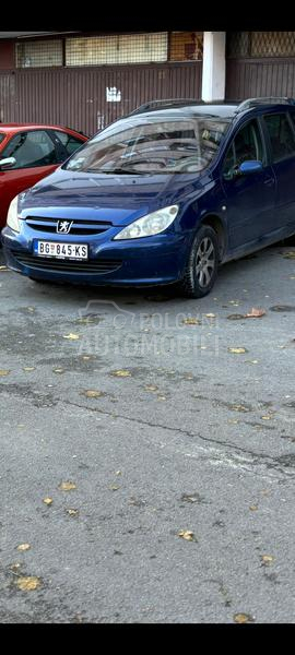 Peugeot 307 za sedmoro