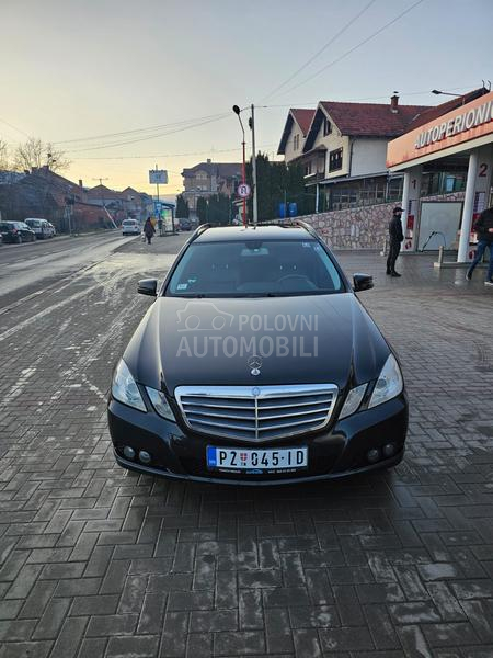 Mercedes Benz E 200 