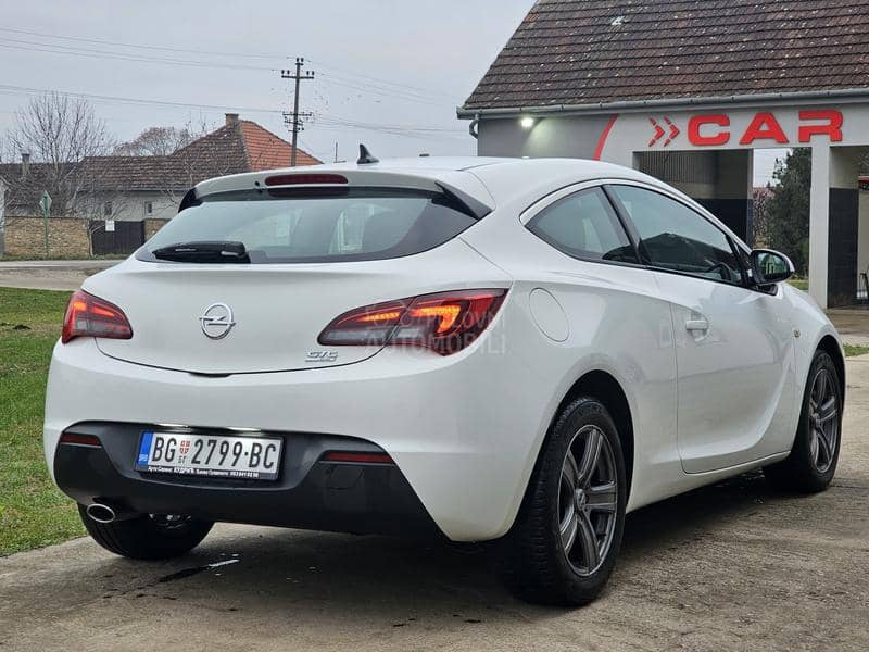 Opel Astra J 1.6 Turbo