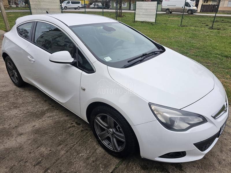 Opel Astra J 1.6 Turbo